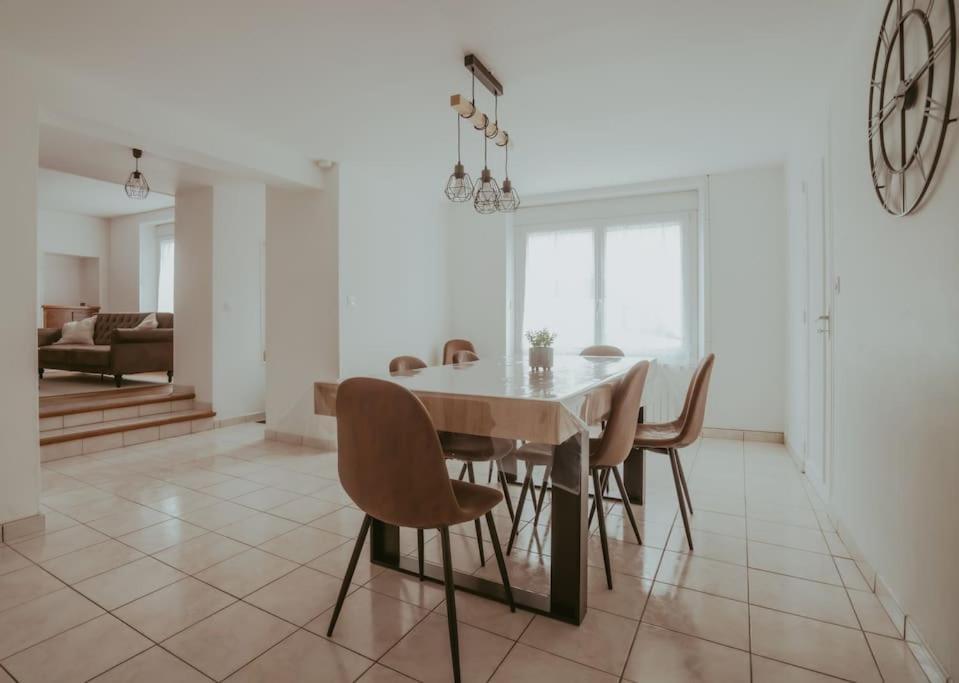 Grande Maison Tout Confort Au Coeur De Nogent Экстерьер фото